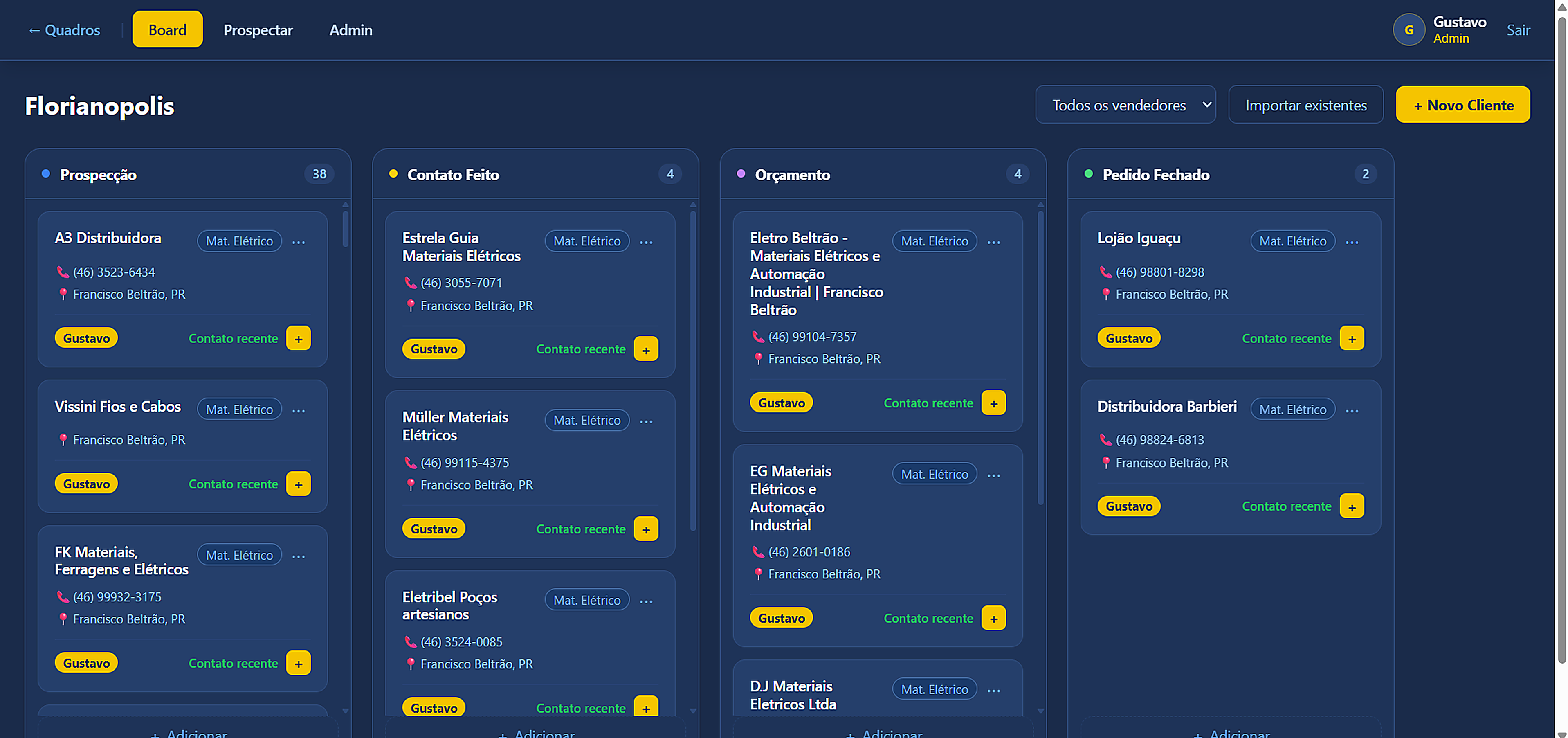 Quadro kanban do CRM Apex com as colunas Prospecção, Contato Feito, Orçamento e Pedido Fechado